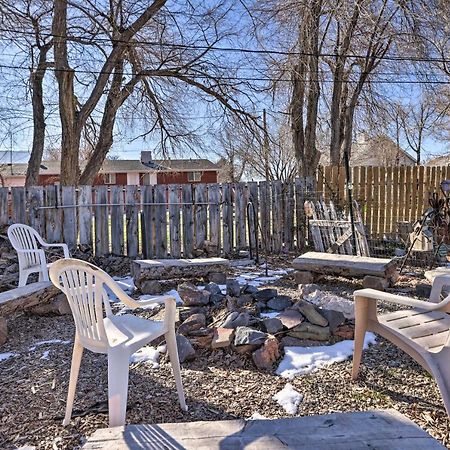 Cozy And Vintage Cedar City Apartment With Fire Pit! Exterior photo