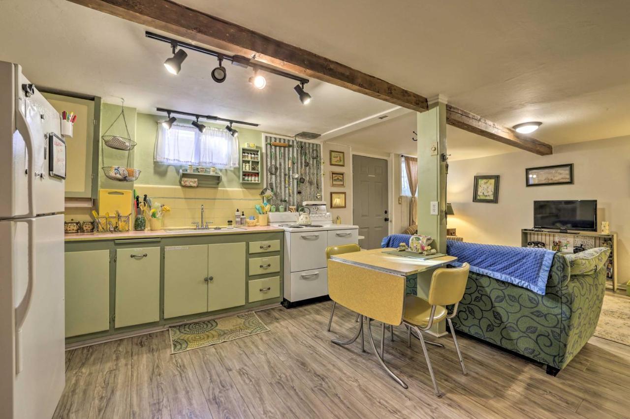 Cozy And Vintage Cedar City Apartment With Fire Pit! Exterior photo