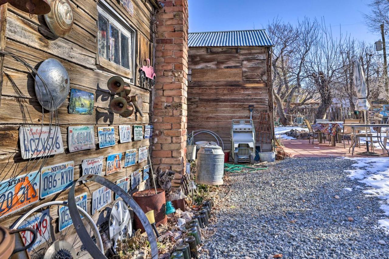 Cozy And Vintage Cedar City Apartment With Fire Pit! Exterior photo
